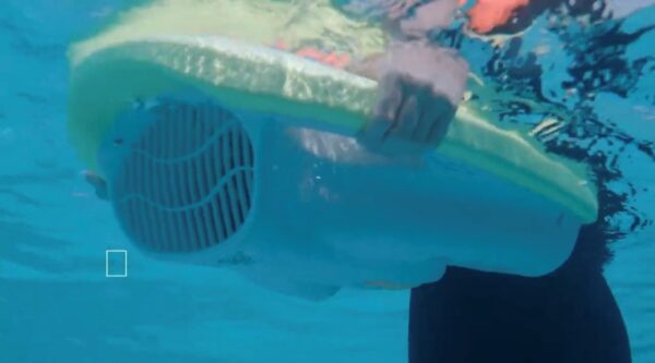 Electric Kickboard/Water Scooter - Kids & Adults! - Image 9